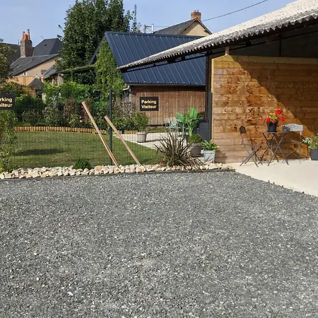 Maison Familiale Pres Du De Avec Terrasse Et Grand Parking - Fr-1-410-419 Nyaraló Mansigné